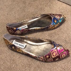 Metallic Steve Madden Flats, never worn